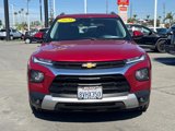 Used 2021 Chevrolet TrailBlazer LT image 2