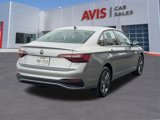 Used 2024 Volkswagen Jetta SE image 6