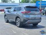 Used 2023 Nissan Rogue SV image 2