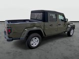 Used 2022 Jeep Gladiator Sport image 4