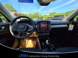 Used 2025 Volvo XC40 B5 Core w/ Protection Package Premier image 2