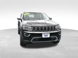 Used 2019 Jeep Grand Cherokee Limited w/ Luxury Group II image 2