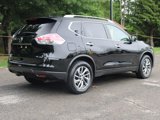 Used 2015 Nissan Rogue SL image 3
