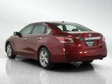 Used 2013 Nissan Altima 2.5 SV image 3