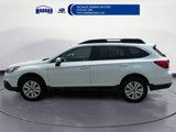 Used 2017 Subaru Outback 2.5i Premium image 2