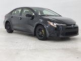 Used 2022 Toyota Corolla LE image 2