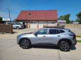 Used 2024 Chevrolet Trax RS w/ Sunroof Package image 3