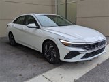 Certified 2025 Hyundai Elantra SEL image 4