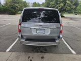 Used 2014 Chrysler Town & Country S image 4
