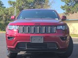 Used 2018 Jeep Grand Cherokee Altitude image 2