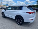 Used 2022 Mitsubishi Outlander SE image 6