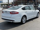 Used 2016 Ford Fusion SE w/ SE Cold Weather Package image 4