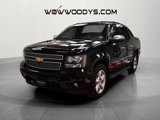 Used 2012 Chevrolet Avalanche LTZ image 2