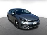 Used 2024 Kia Forte LXS image 3