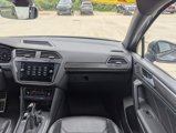 Used 2022 Volkswagen Tiguan SEL R-Line image 4