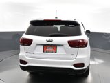 Used 2020 Kia Sorento LX w/ LX I4 Convenience Package image 4