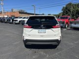 Used 2022 Ford Edge SEL w/ Convenience Package image 4