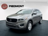 Used 2018 Kia Sorento LX image 5