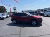 Used 2015 Jeep Cherokee Latitude w/ Comfort/Convenience Group image 2