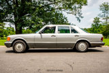 Used 1988 Mercedes-Benz 560 SEL image 3
