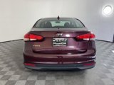 Used 2017 Kia Forte LX image 4