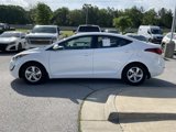 Used 2015 Hyundai Elantra SE image 4