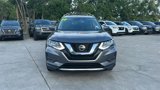 Used 2020 Nissan Rogue SV image 2