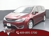 Used 2018 Chrysler Pacifica Touring Plus w/ Tire & Wheel Group image 5