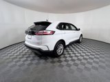 Used 2023 Ford Edge SEL image 4