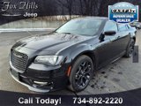 Used 2022 Chrysler 300 Touring image 3