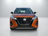 Used 2023 Nissan Kicks SR w/ SR Premium Package image 2