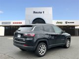 Used 2024 Jeep Compass Latitude w/ Sun and Sound Group image 4