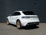 Used 2025 Porsche Macan image 3