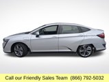 Used 2018 Honda Clarity Touring image 2