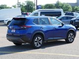 Used 2023 Nissan Rogue SV image 5