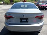 Used 2019 Volkswagen Jetta GLI image 5