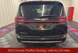 Used 2022 Chrysler Pacifica Touring-L image 3