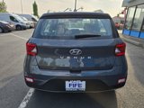 Used 2023 Hyundai Venue SEL image 4