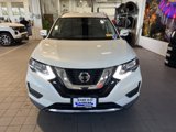 Used 2019 Nissan Rogue SV image 2