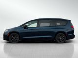 New 2025 Chrysler Pacifica Select image 4