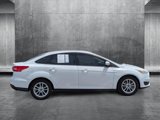 Used 2017 Ford Focus SE image 4