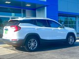 Used 2023 GMC Terrain SLT image 4