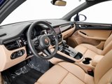 Certified 2024 Porsche Macan image 4
