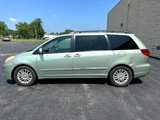 Used 2008 Toyota Sienna XLE Limited image 2