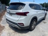 Used 2020 Hyundai Santa Fe SE image 2