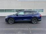 Certified 2022 Volkswagen Tiguan SE image 4