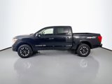 Used 2019 Nissan Titan PRO-4X image 4