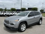 Used 2017 Jeep Cherokee Sport image 3