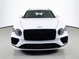 Used 2024 Bentley Bentayga Plug-In Hybrid image 2