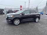 Used 2022 Ford Edge Titanium image 2